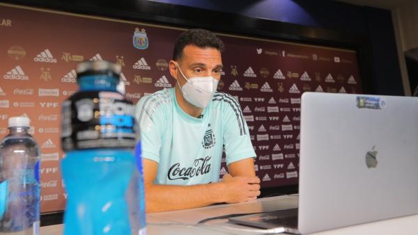 Scaloni no da negativo y deja a Argentina sin Dt ante Chile