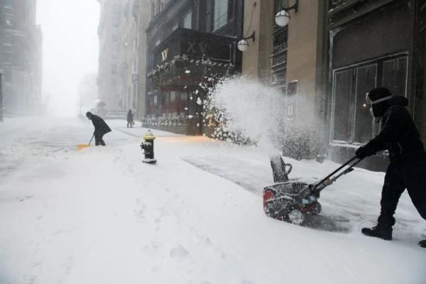 Tormenta de nieve azota  este de Estados Unidos