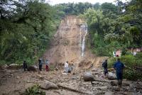 Mueren 11 personas por  deslizamiento de montaña