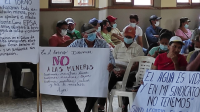 Pobladores de El Torno mantienen  protesta contra explotación minera