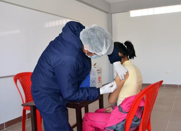 Autoridades de Salud aún no  aconsejan clases presenciales