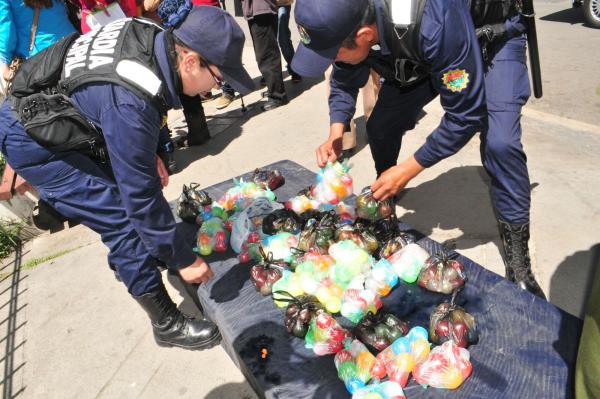 Prohíben venta de globos  con agua durante carnaval