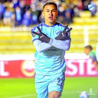 Bolívar intentará seguir su racha de triunfos hoy ante el campeón