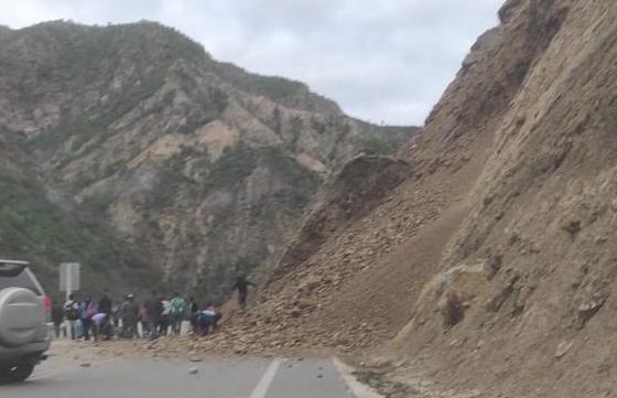 Restablecido flujo de vehículos tras  habilitación de paso provisional