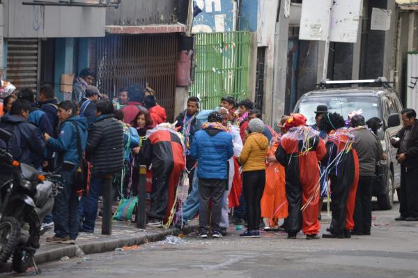 Exhortan a evitar excesos por riesgo de contagios covid-19