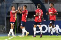 Wilstermann da una  tunda a Guabirá