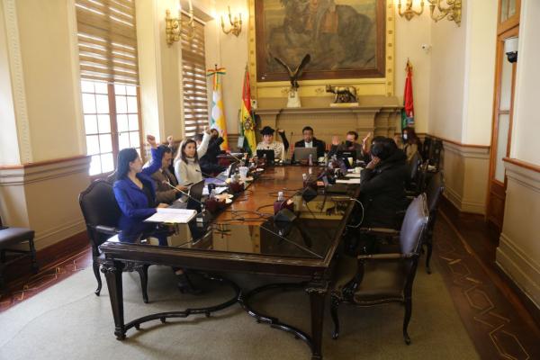 Alcaldía prevé observar ley municipal sobre aseo urbano