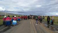 Cuarto día de bloqueo en carretera a Desaguadero