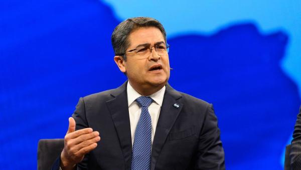 Máximo tribunal ratifica extradición  expresidente de Honduras a EEUU