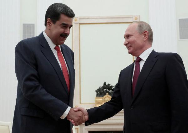 Petrolera de Rusia intenta  transferir activos en Venezuela