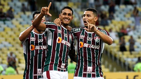 Oriente tropieza con sus errores y cae goleado por Fluminense