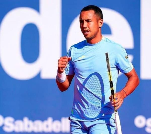 Dellien da la talla y pasa al cuadro principal en Barcelona