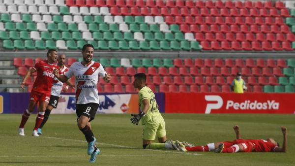 Ramallo anota su gol 100 en el fútbol boliviano