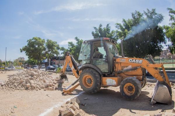 Continúan trabajos en  El Prado de la zona Sur