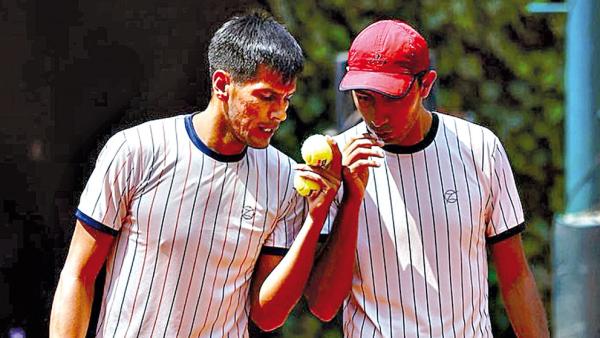 Arias y Zeballos, campeones en México