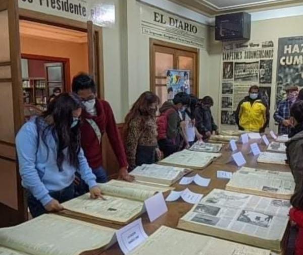 Masiva noche de cultura en La Paz