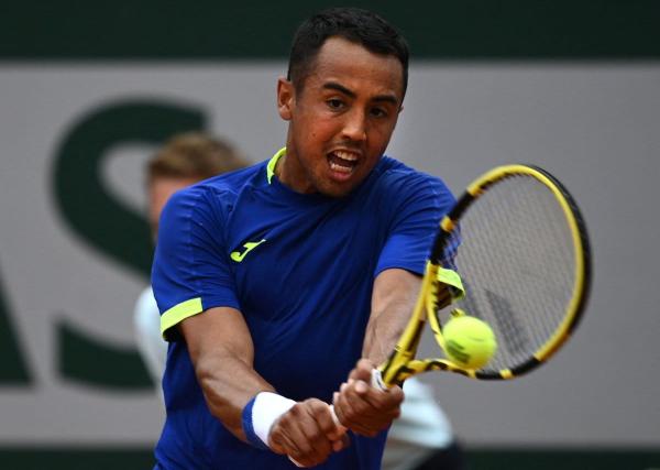 Hugo Dellien da batalla, pero queda fuera del Roland Garros