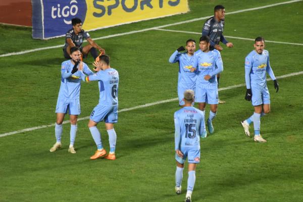 Bolívar da cátedra a Blooming y es finalista