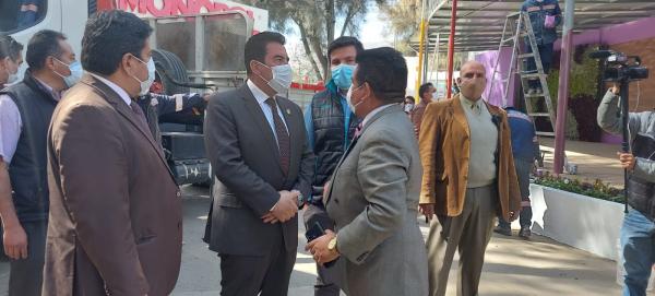 Mejoran ambientes a pocas horas de la inauguración de la Feicobol