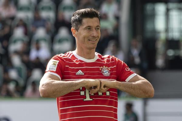 Lewandowski solo piensa en jugar en el Barcelona