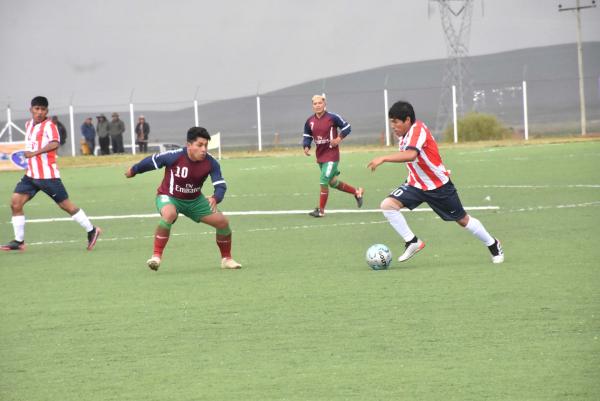 Gam Sica Sica y SP de Curahuara definen en El Alto al campeón