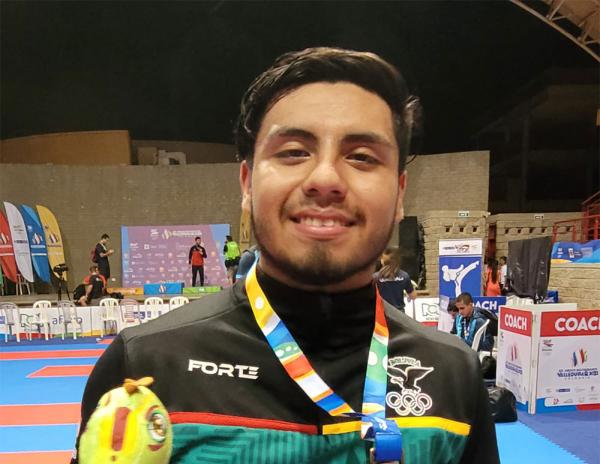 Barrón suma el primer bronce para Bolivia