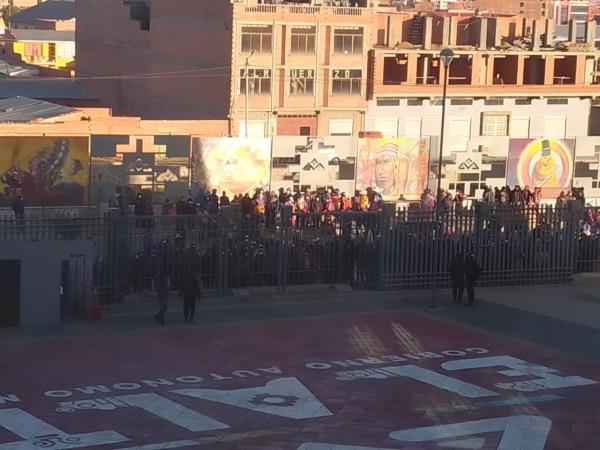 Desacuerdos paralizan diálogo  por educación en urbe alteña