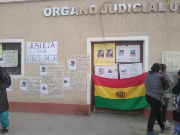 Población movilizada por  accionar del juez en Uyuni