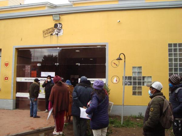 Medicamentos vencidos en  hospital Boliviano Holandés