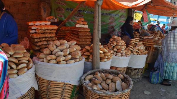 Panificadores  garantizan precio  del pan de batalla en 50 centavos