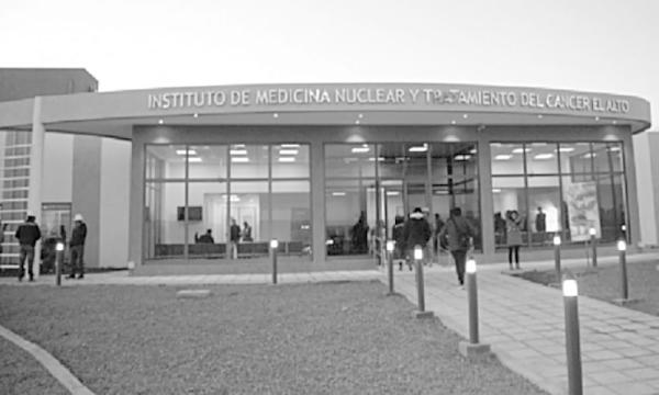 Centro de Medicina Nuclear atendió a  2.328 pacientes oncológicos en El Alto