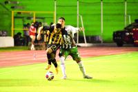 Un Tigre sin control es  goleado en Santa Cruz