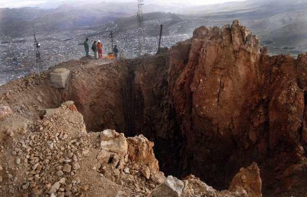 Siete hundimientos del Cerro Rico  fueron mitigados con relleno seco