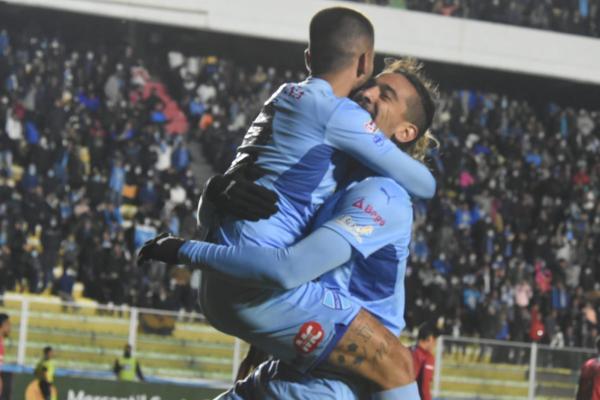 Bolívar le da un guiño a la punta con goleada