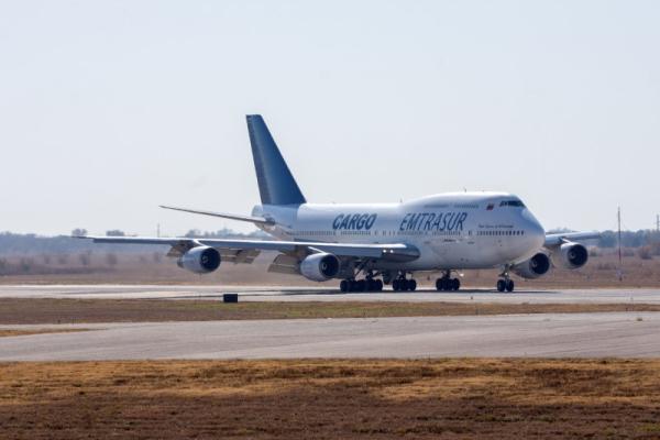 Estados Unidos pide a Argentina  confiscar avión venezolano-iraní