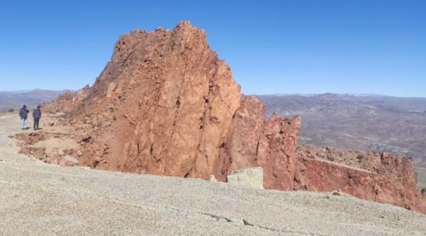 Evalúan geología estructural  del Cerro Rico de Potosí