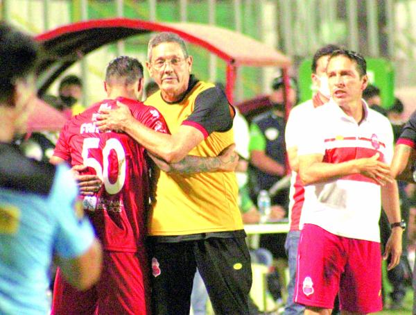 Guabirá cede un empate  en Montero