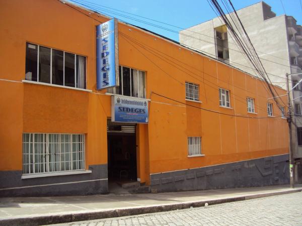 Hacinamiento de menores en centro  de reintegración varones del Sedeges