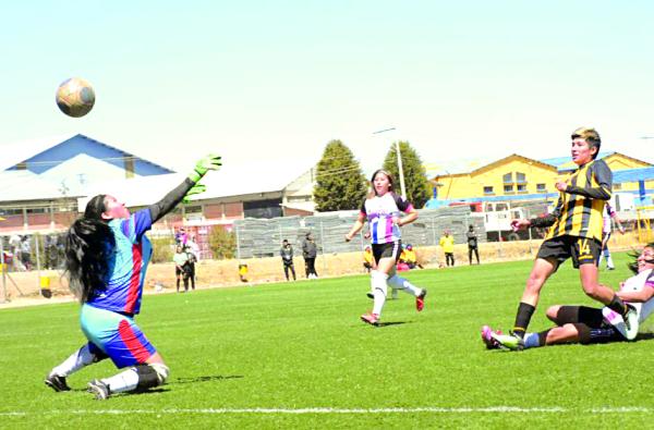 El fútbol femenino con goleadas de impacto