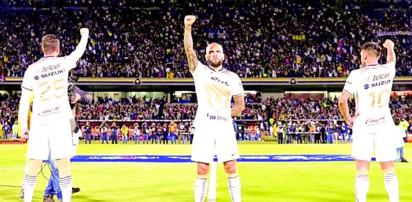 Jugadores del Pumas piden paciencia por Dani Alves