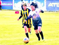 The Strongest ruge y comanda el femenil paceño