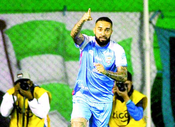 Blooming reaparece  con goleada