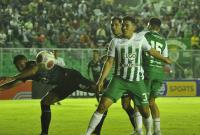 Oriente Petrolero vence con el último suspiro