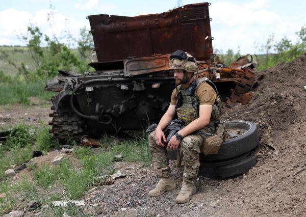 Reino Unido se compromete a mantener ayuda militar el 2023