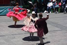 Conmemoran Día Nacional de la Cueca