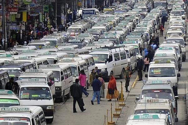 Reunión con transporte interciudad  analizará respeto a áreas de trabajo