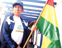 Atleta boliviano de 73 años quiere conquistar Chile