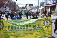 Centro paceño colapsa y se paraliza debido a marchas y bloqueos