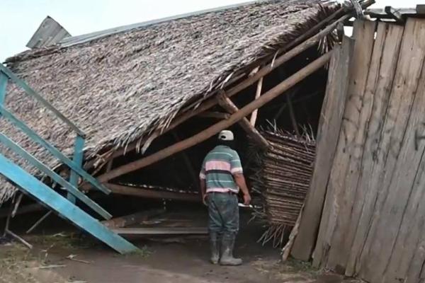 Fuertes vientos causan  destrozos en viviendas