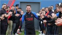 Lionel Messi se sumó a los entrenamientos del PSG: el pasillo de honor de sus compañeros y cuándo volvería a jugar